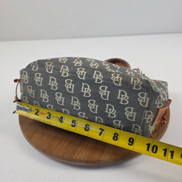 Dooney & Bourke Monogram Tassel Tote Canvas‎ & Leather Double Handle Vintage Y2K - Picture 9 of 12